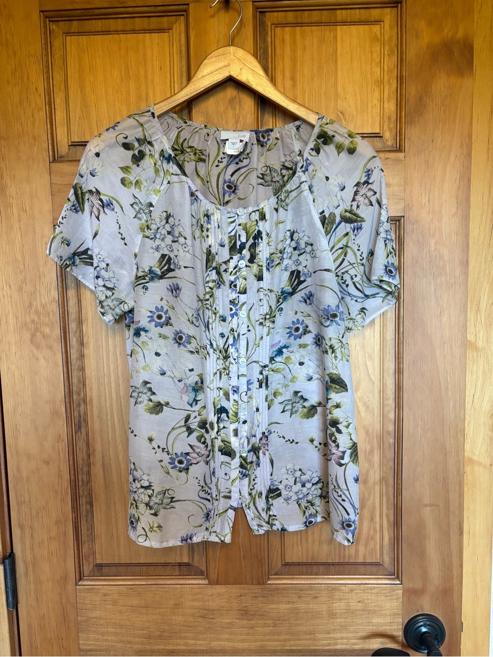 J Jill Cotton Silk lightweight Floral Button-Front Short Sleeve Blouse